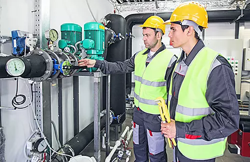 Fortbildungslehrgang: Befähigte Person zur Prüfung von Druckbehältern und Rohrleitungen