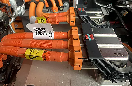 Fachkundig unterwiesene Person (FuP) für Arbeiten an Kraftfahrzeugen mit HV-Systemen | Stufe 1S