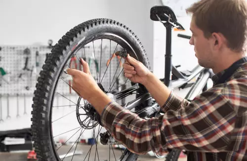 Befähigte Person zur Prüfung von Fahrrädern gemäß DGUV Information 208-047 und DGUV Information 208-049