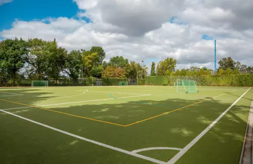 Sicherheit auf Sportplatzanlagen im Freien – Umsetzung der Verkehrssicherungspflicht für Betreiber