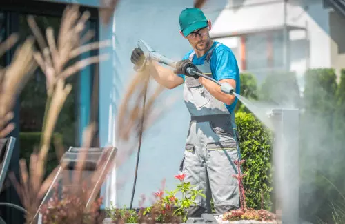 Befähigte Person zur Prüfung von Flüssigkeitsstrahlern